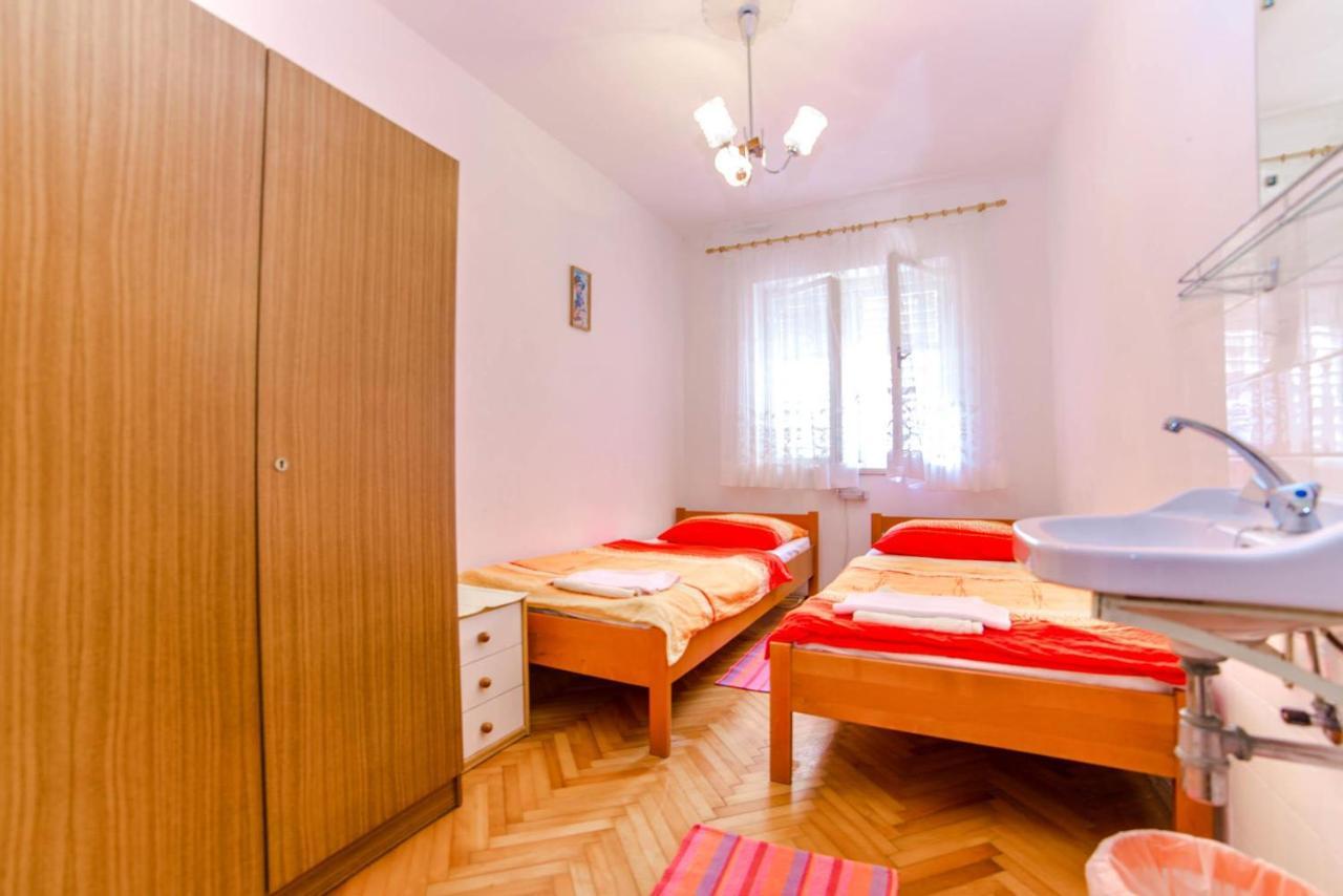 Apartments Jasko 2896 Barbat na Rabu Extérieur photo